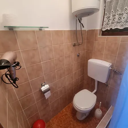 Apartman Tino *